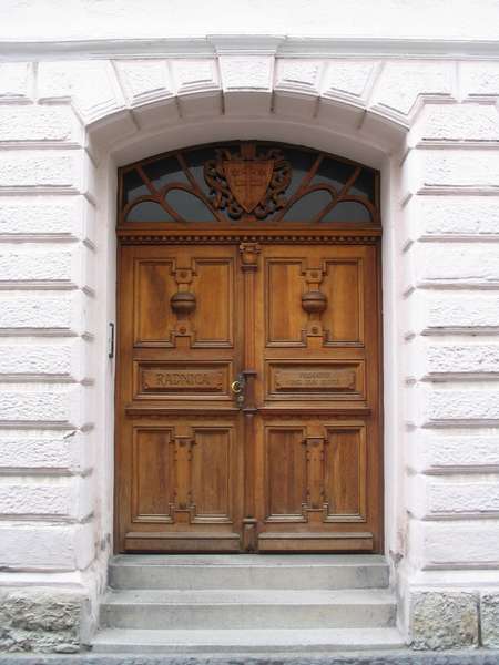 vchod radnice